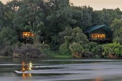 Safari Club Classic Accommodation - Islands_of _Siankaba