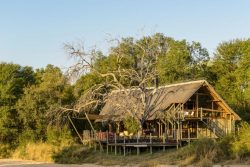 Safari Club Entry Accommodation - Rhino_Post_Safari_Lodge